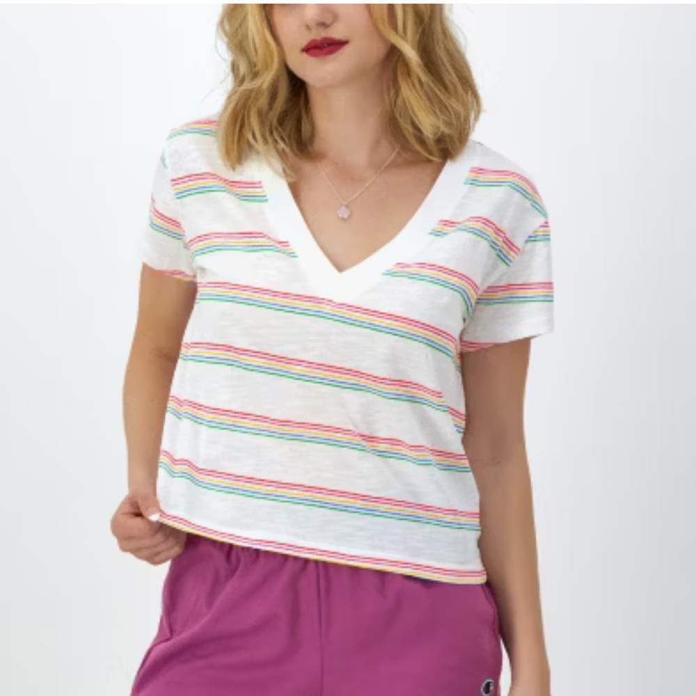 CHAMPION NWT v neck white & rainbow stripe cap sleeve Tshirt, women’s large